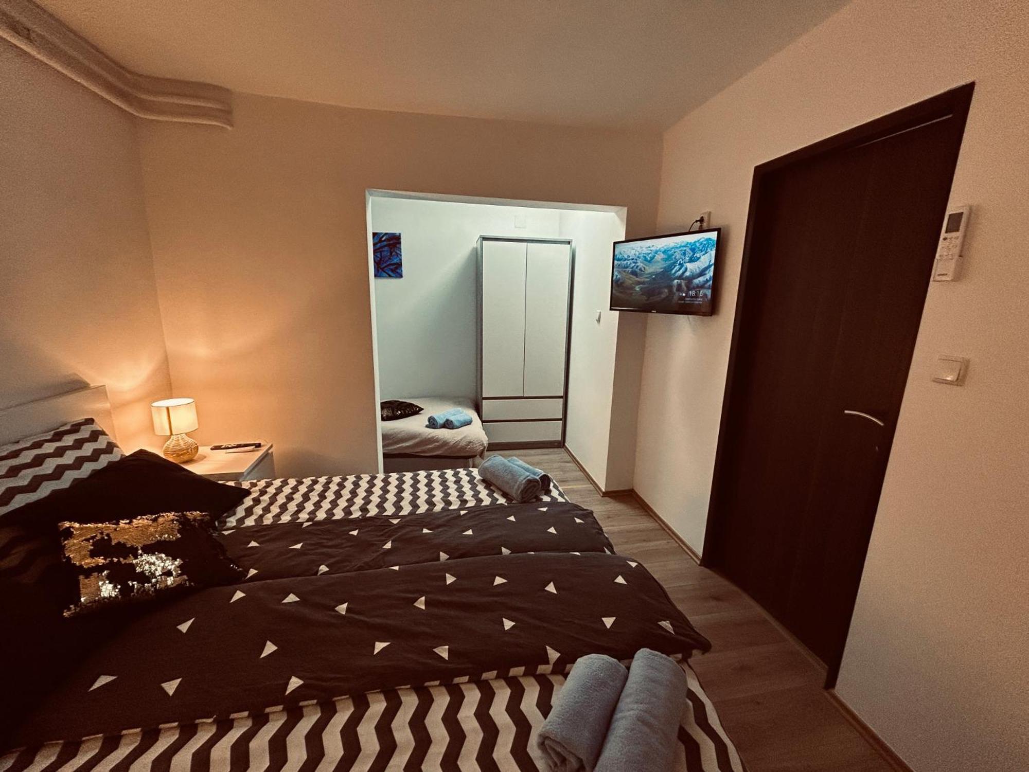 Apartment In Time Sesvete Bagian luar foto